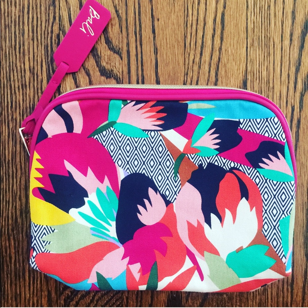 Brand New Ester Lauder Cosmetic Case Bag